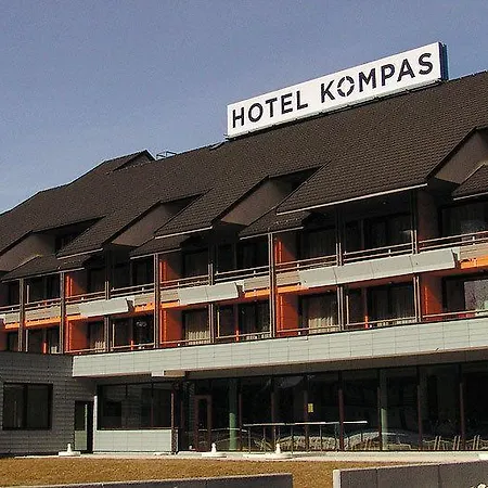 Kompas Hotel 4*